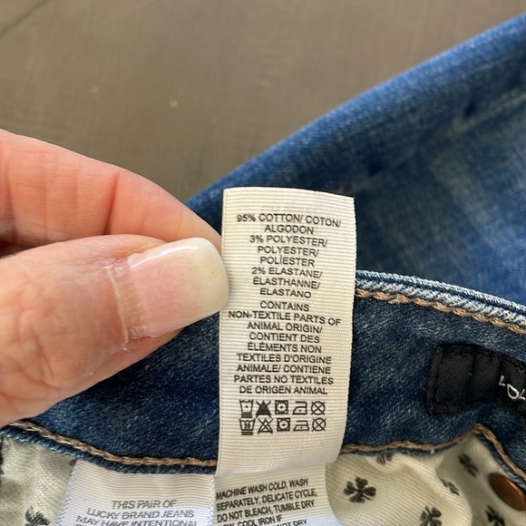 Lucky brand Ladies crop jeans - Picture 7 of 8